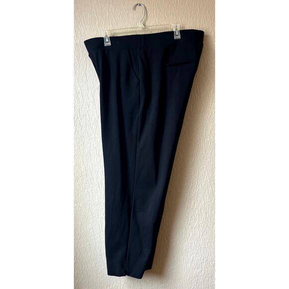 Torrid Women's Pull On Relaxed High Rise Black Pants Size 2 Tall Short  /18-20 - Picture 3 of 11